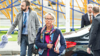 Élisabeth Borne, alors ministre des transports, lors d’un déplacement européen, photo prise en septembre 2017 par Aron Urb pour l’EU2017EE, présidence estonienne de l’UE. CC-BY 2.0