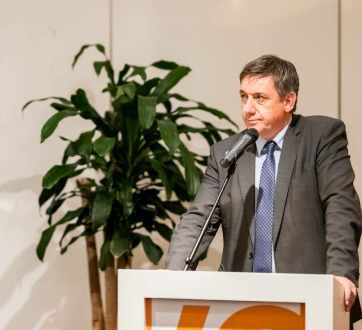 Jan Jambon lors d’un évènement du Voka en novembre 2019, prise par Voka (CC-BY 2.0 – Andreas GIJBELS)