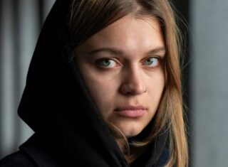 « Des militants vont dire ”vous n’êtes pas assez de gauche, je ne veux pas vous soutenir” à des personnes qui luttent armes à la main pour défendre les droits fondamentaux et la souveraineté politique », Hanna Perekhoda.