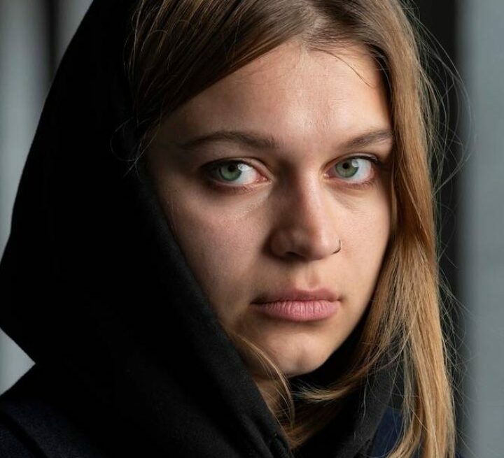 « Des militants vont dire ”vous n’êtes pas assez de gauche, je ne veux pas vous soutenir” à des personnes qui luttent armes à la main pour défendre les droits fondamentaux et la souveraineté politique », Hanna Perekhoda.