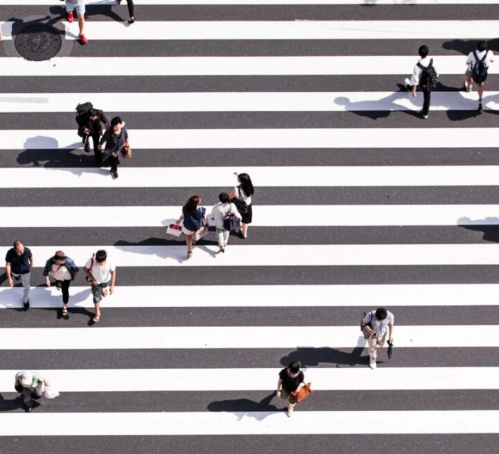 (Ryoji Iwata. Unsplash)